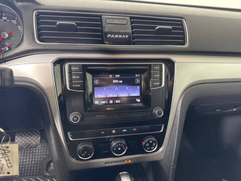 2018 Volkswagen Passat 2.0T S