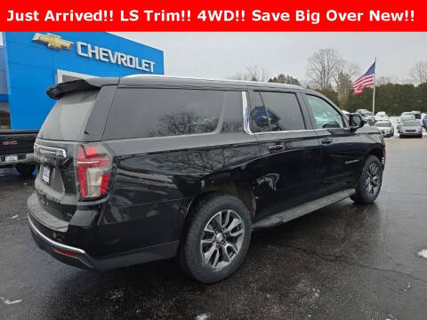 2023 Chevrolet Suburban LS