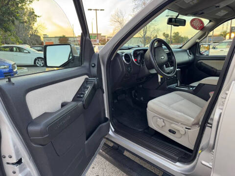 2008 Ford Explorer Sport Trac XLT