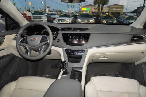 2018 Cadillac XT5 Luxury