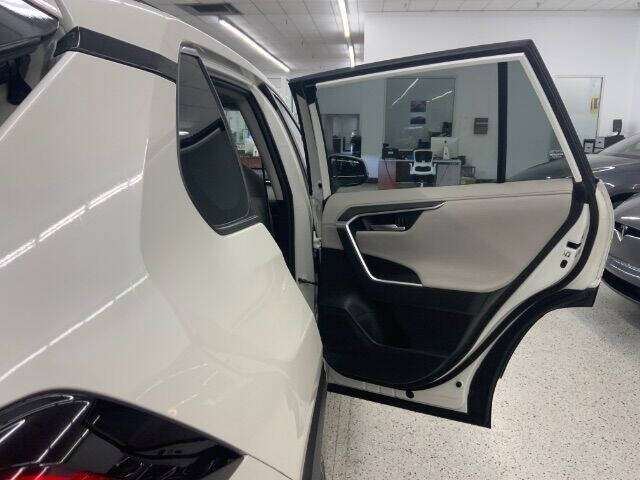 2020 Toyota RAV4 Limited