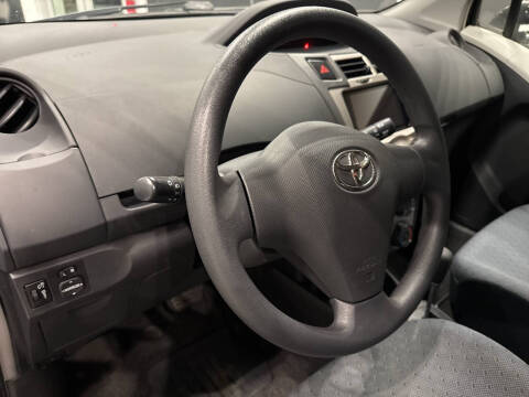 2011 Toyota Yaris