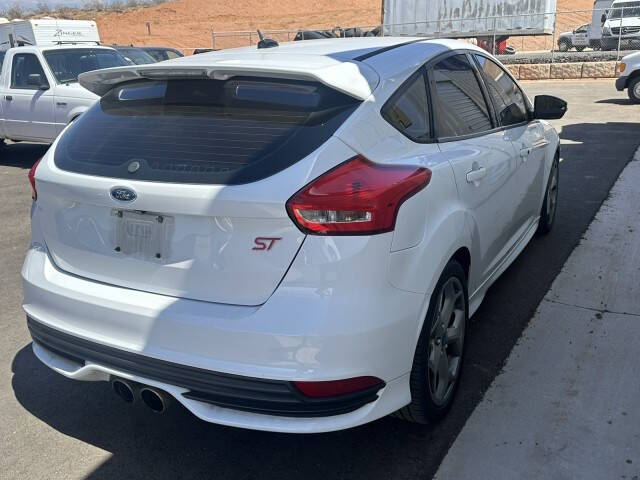 2017 Ford Focus ST