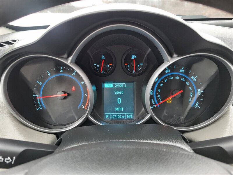 2013 Chevrolet Cruze LS Auto