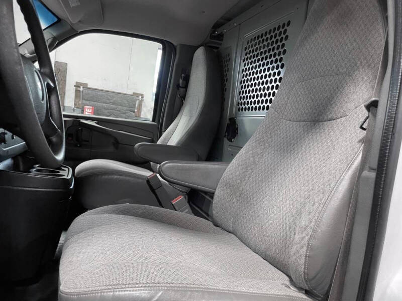 2015 Chevrolet Express 2500
