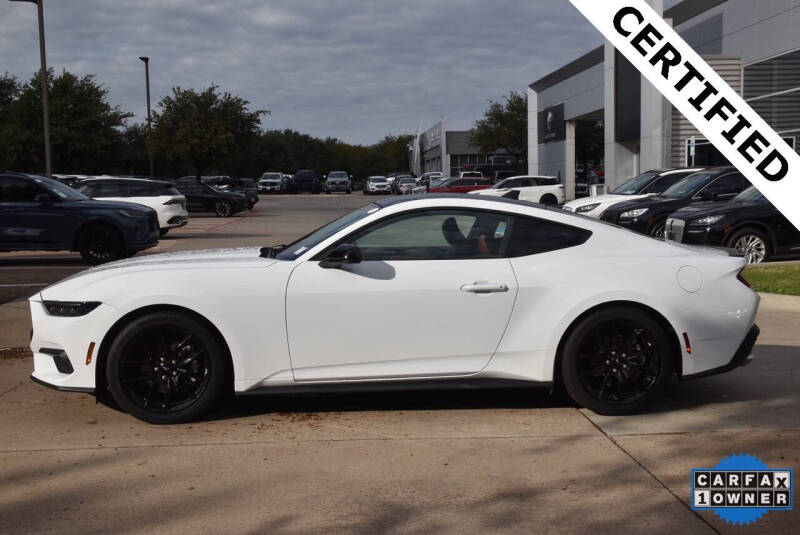 2025 Ford Mustang EcoBoost Premium