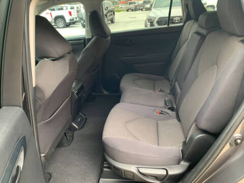 2021 Toyota Highlander LE