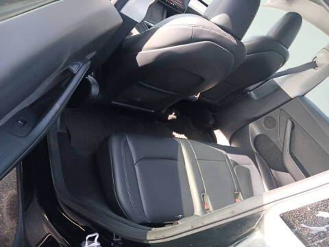 2023 Tesla Model Y Performance