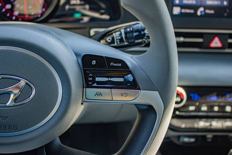 2022 Hyundai Elantra