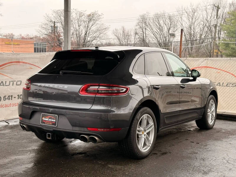 2018 Porsche Macan S