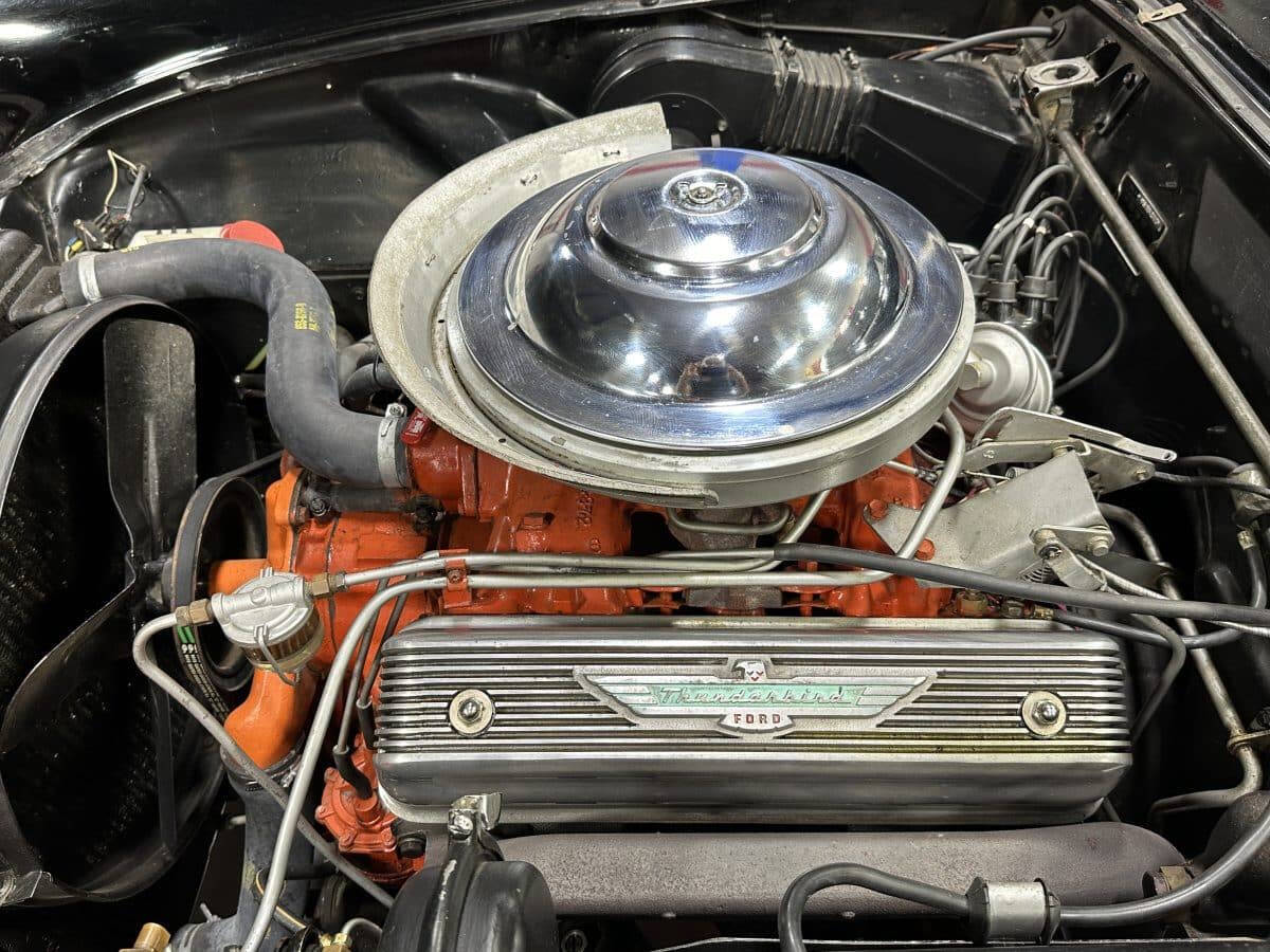 1956 Ford Thunderbird 46