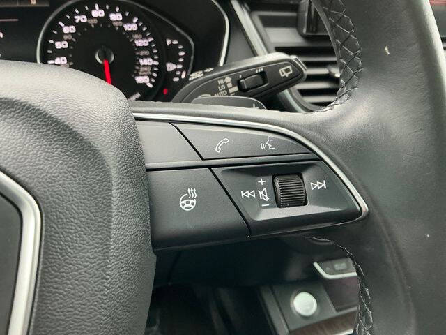 2022 Audi Q5 quattro Premium 40 TFSI