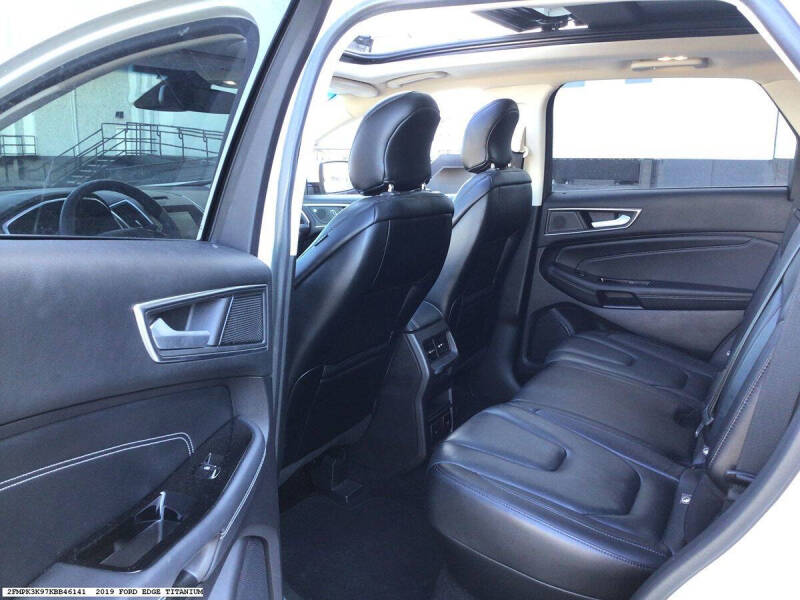 2019 Ford Edge Titanium