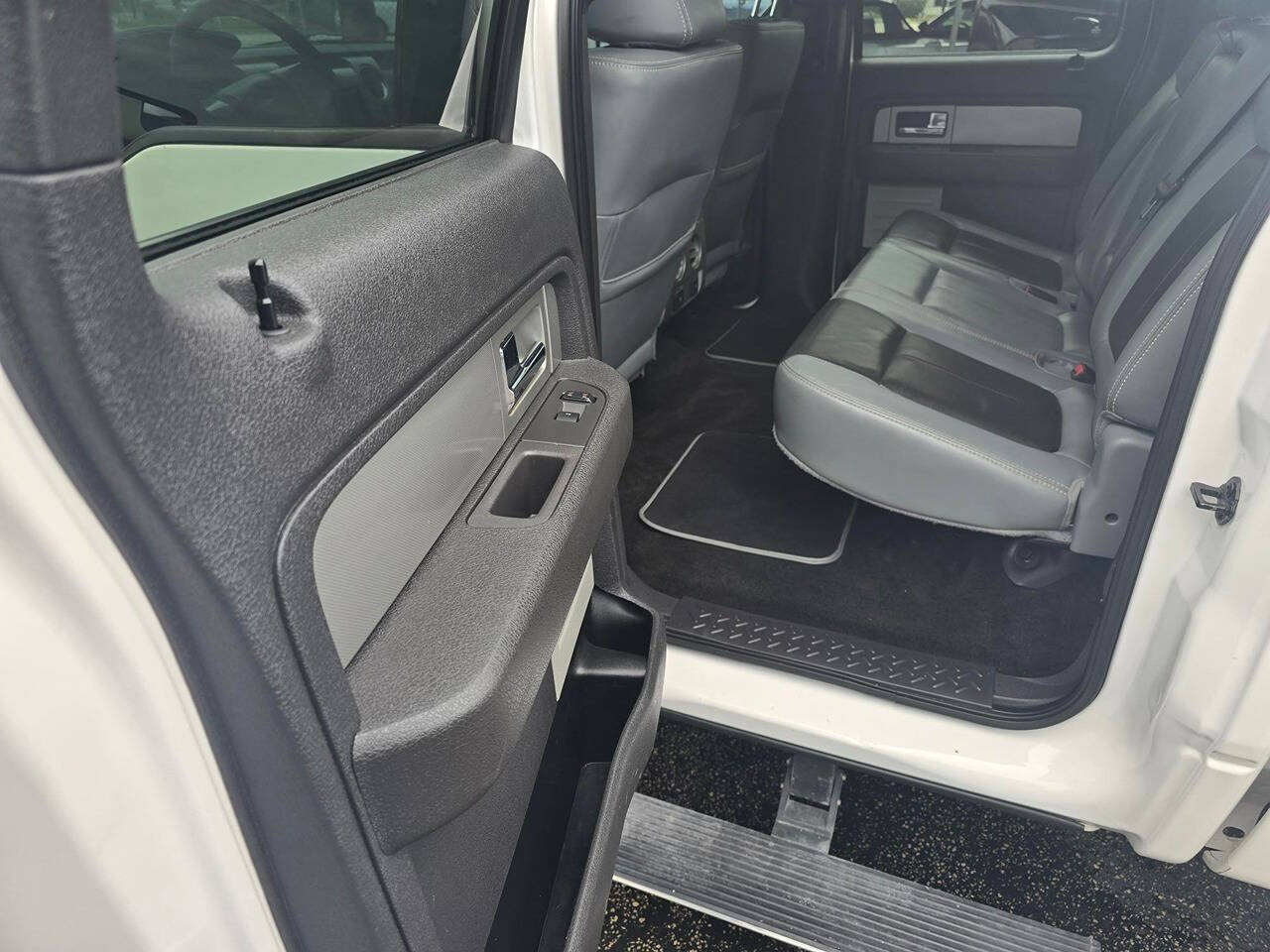 2011 Ford F-150 7