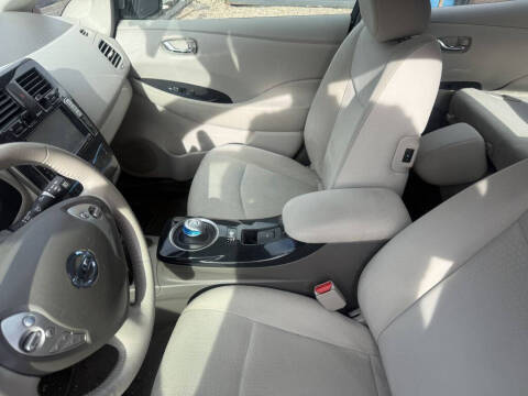 2012 Nissan LEAF SV