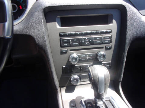 2013 Ford Mustang V6