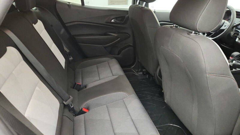 2025 Chevrolet Trax RS