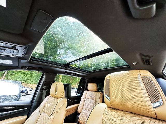 2021 Cadillac Escalade ESV Sport