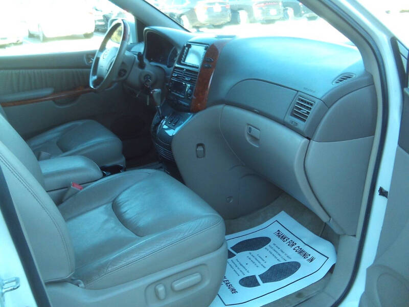 2006 Toyota Sienna XLE Limited 7 Passenger