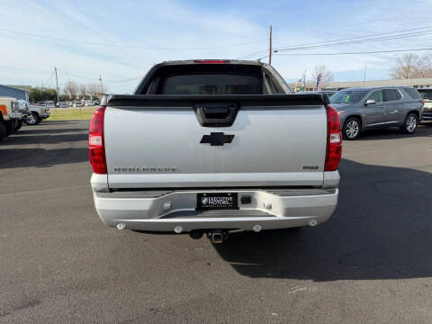 2011 Chevrolet Avalanche LS