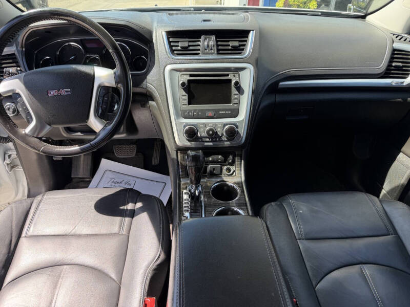 2016 GMC Acadia SLT-1