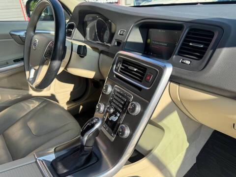 2015 Volvo S60 T5 Drive-E Premier