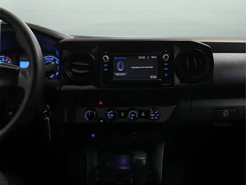 2017 Toyota Tacoma SR V6