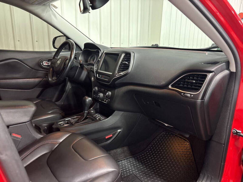 2019 Jeep Cherokee Trailhawk