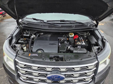 2017 Ford Explorer XLT