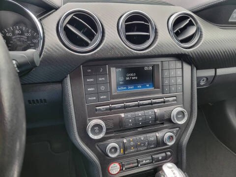 2016 Ford Mustang V6