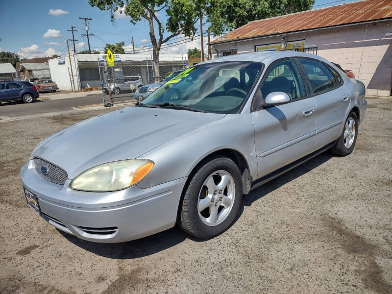 2004 Ford Taurus for sale at Larry's Auto Sales Inc. in Fresno CA