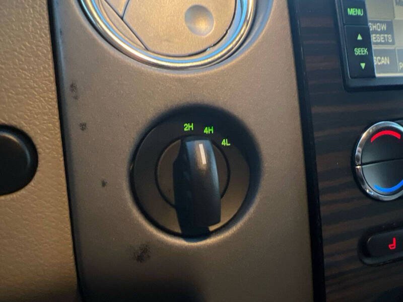 2008 Lincoln Mark LT