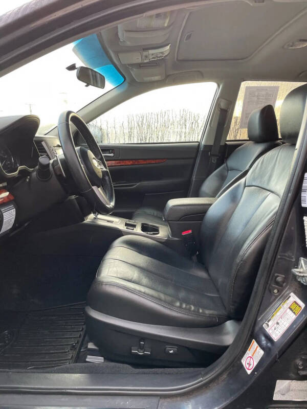 2010 Subaru Outback 2.5i Limited