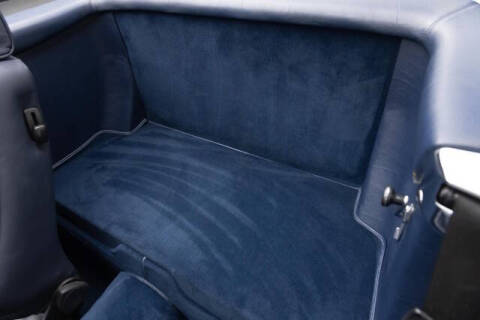 1986 Mercedes-Benz 560-Class 560 SL