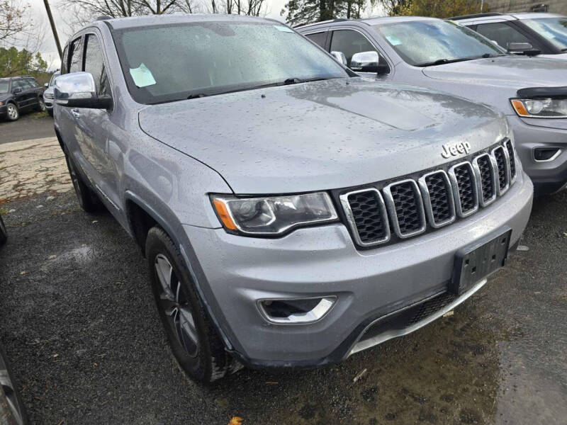 2017 Jeep Grand Cherokee Limited's photo