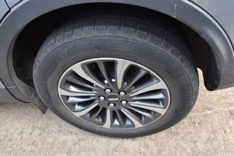 2022 Lincoln Nautilus Standard