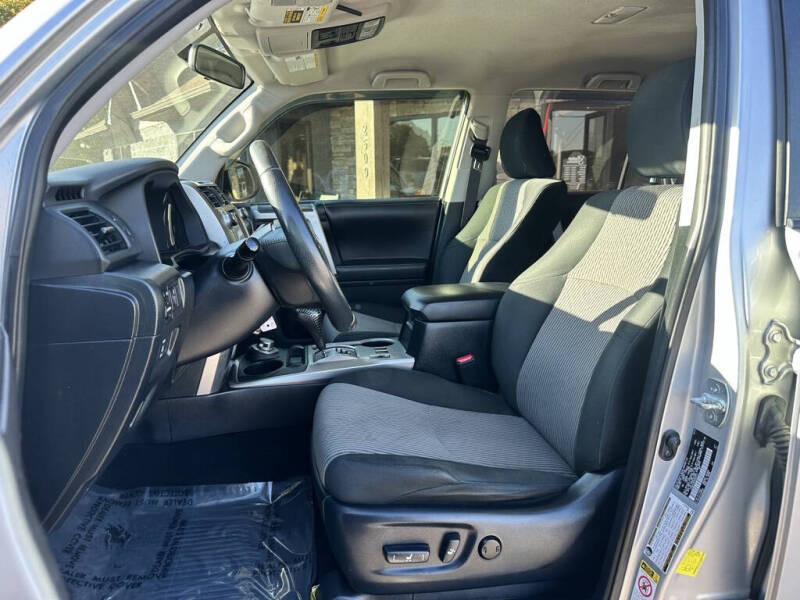 2017 Toyota 4Runner SR5