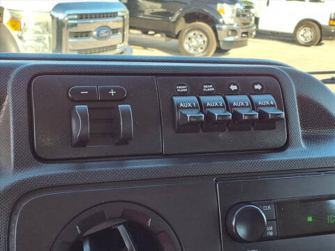 2013 Ford E-Series E-350 SD