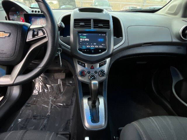 2015 Chevrolet Sonic LT Auto