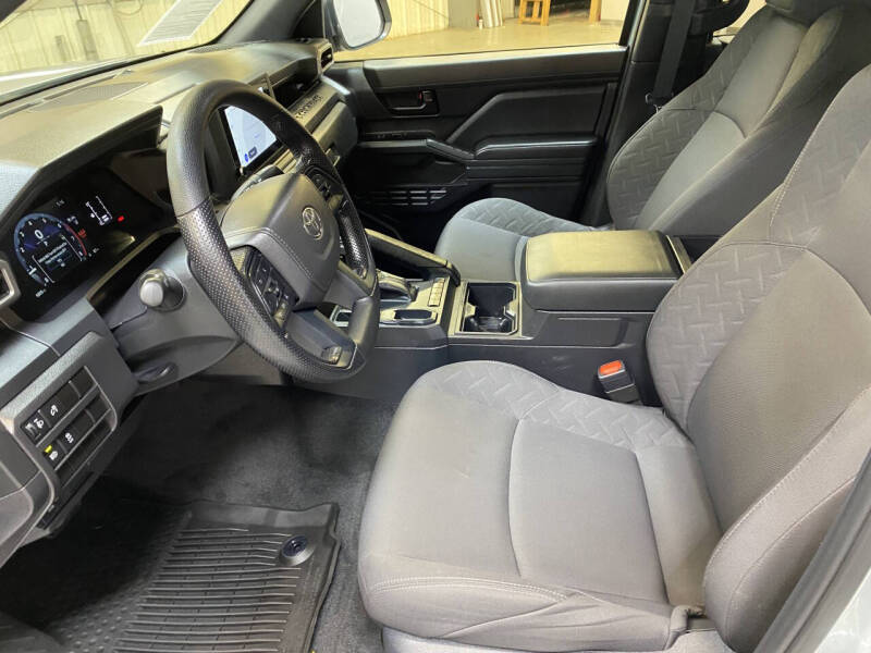 2025 Toyota Tacoma SR