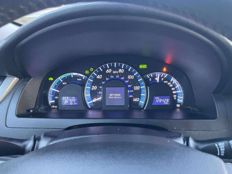 2014 Toyota Camry Hybrid XLE