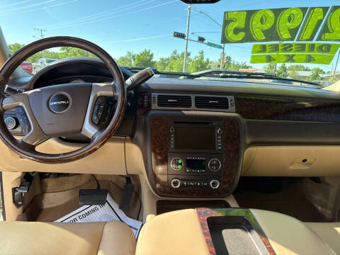 2011 GMC Sierra 2500HD Denali