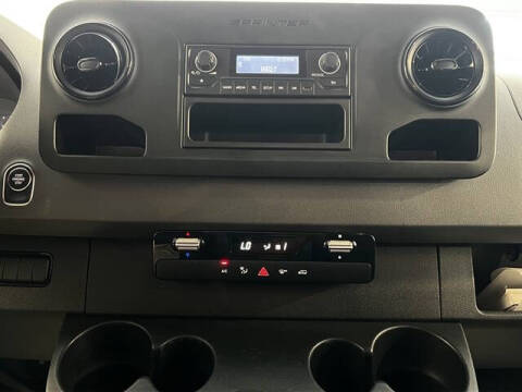 2019 Freightliner Sprinter 2500