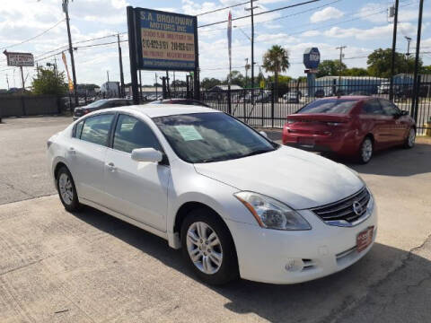 2012 Nissan Altima for sale at S.A. BROADWAY MOTORS INC in San Antonio TX