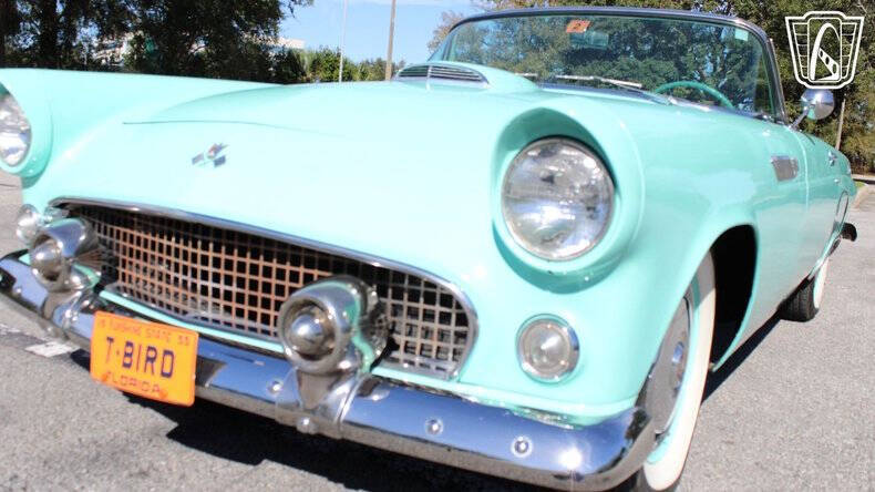 1955 Ford Thunderbird