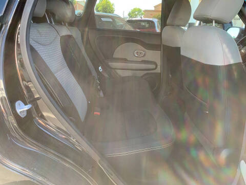 2014 Kia Soul +