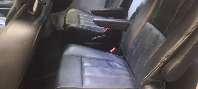 2014 Chrysler Town and Country Touring