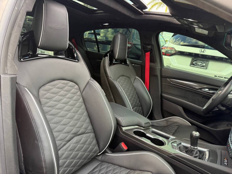 2024 Cadillac CT5-V Blackwing