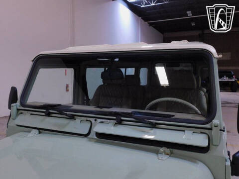 1987 Land Rover Defender