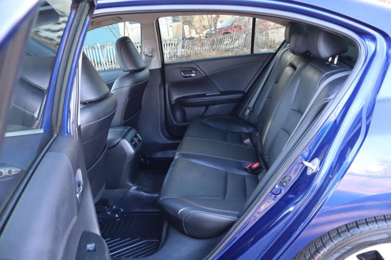 2017 Honda Accord Hybrid EX-L